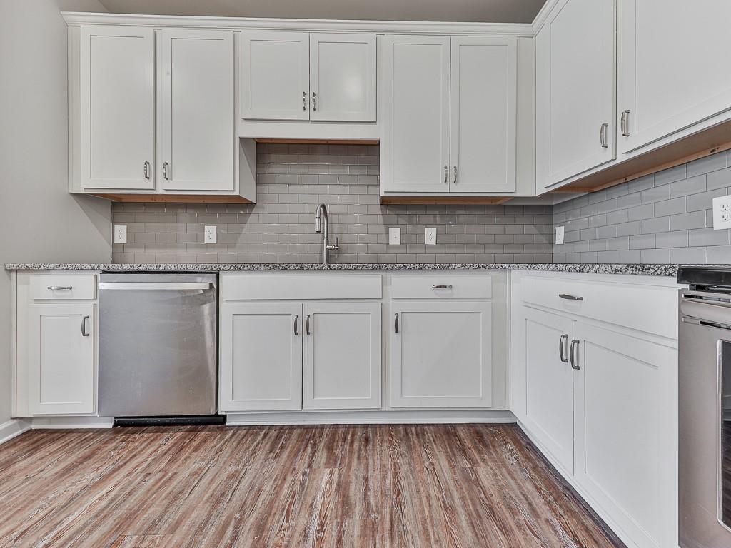 204 Centennial Circle Canton, GA 30114 - Photo 18 of 36