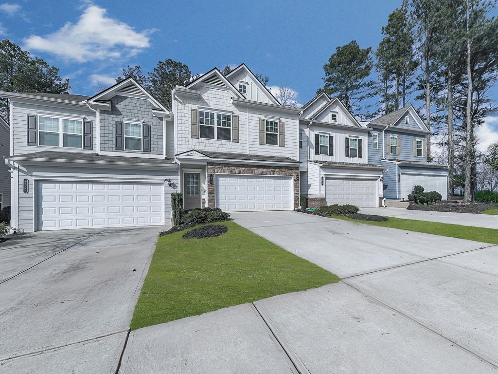 204 Centennial Circle Canton, GA 30114 - Photo 4 of 36