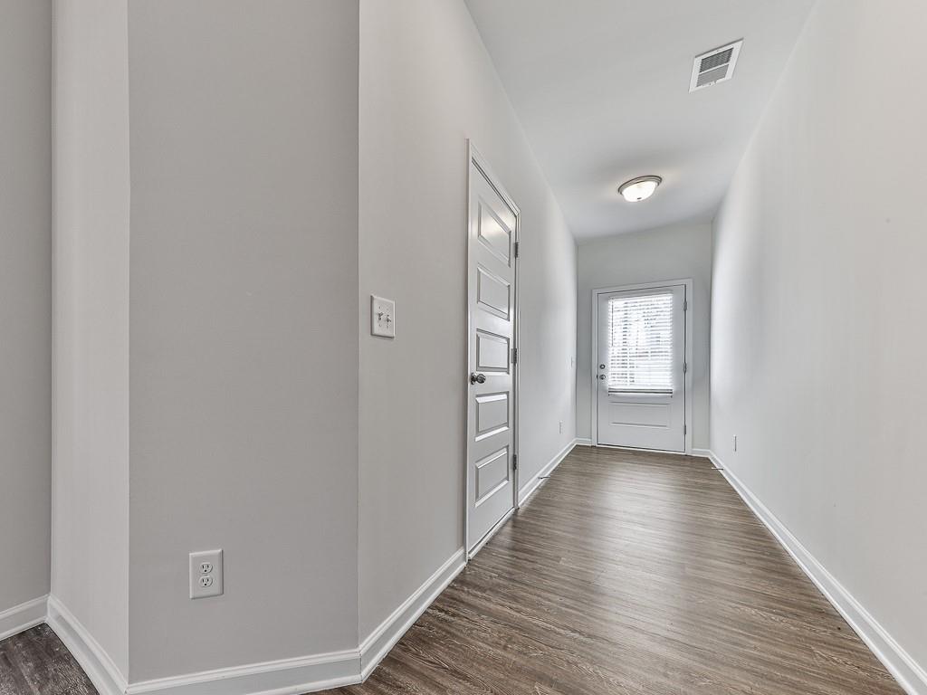 204 Centennial Circle Canton, GA 30114 - Photo 6 of 36