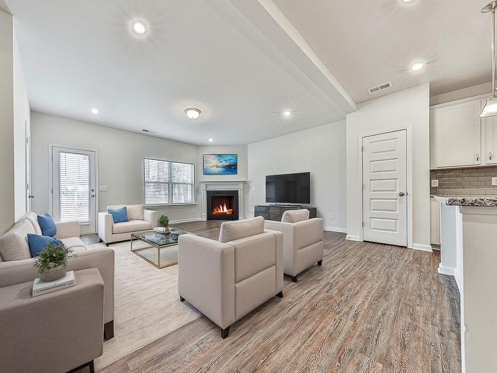 204 Centennial Circle Canton, GA 30114 - Photo 8 of 36