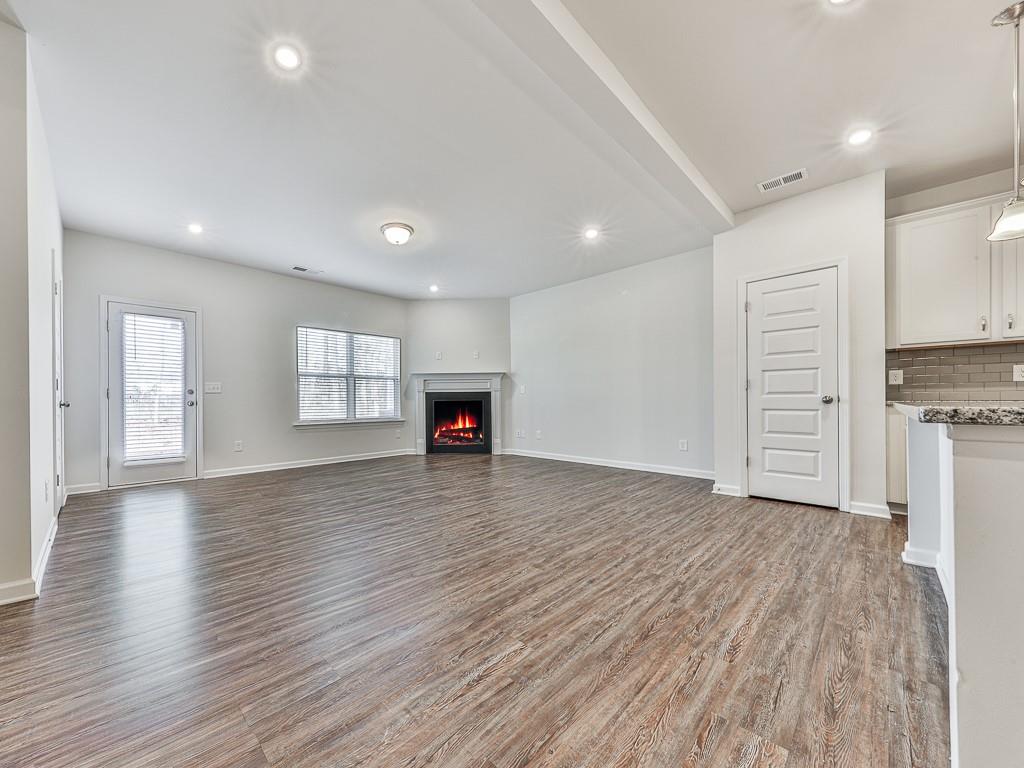 204 Centennial Circle Canton, GA 30114 - Photo 9 of 36