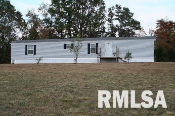 11025 Shadow Road Marion, IL 62959 - Photo 1 of 14