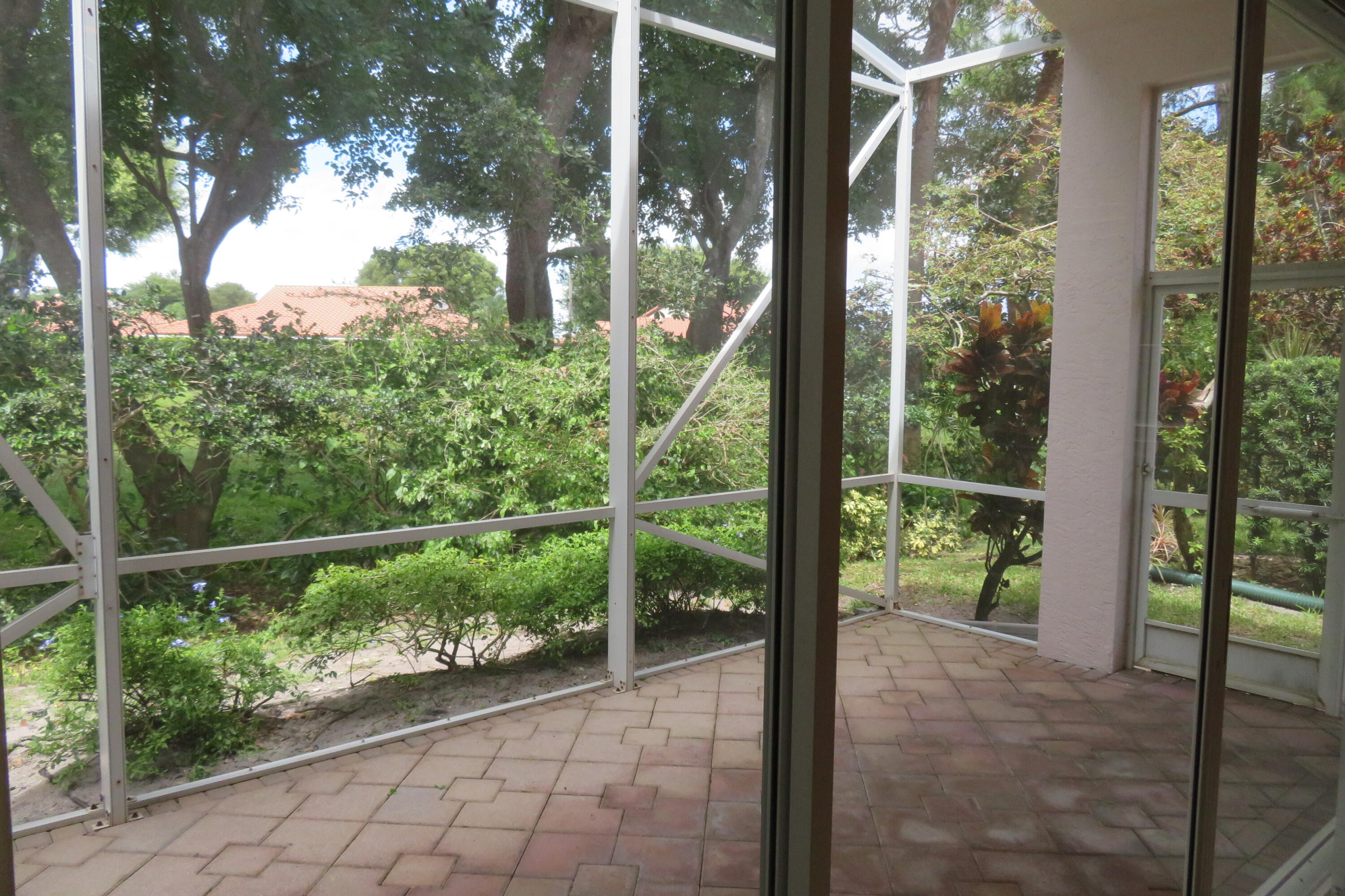 5315 Brookview Drive Boynton Beach, FL 33437 - Photo 6 of 37 IMG_0748