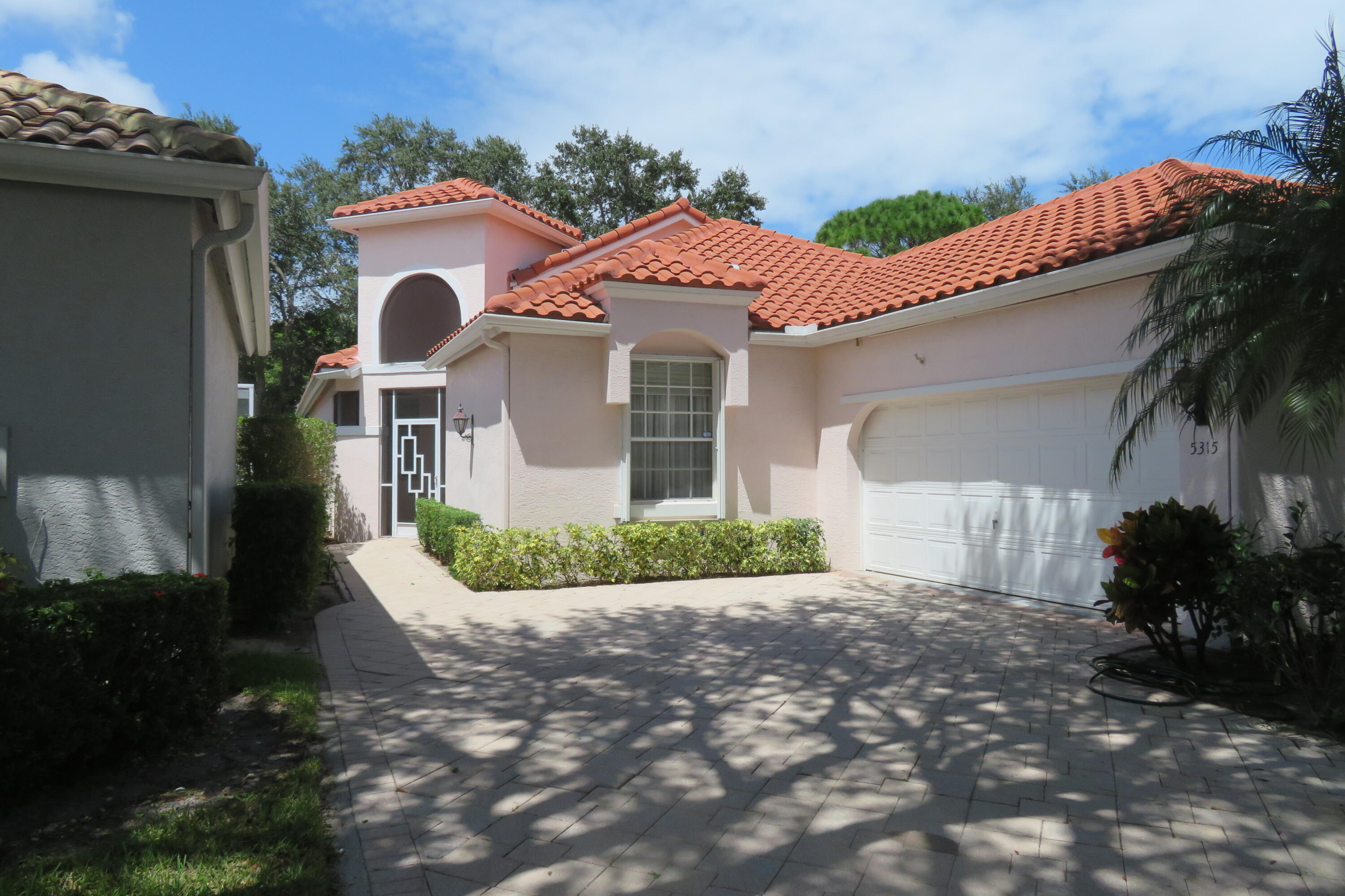 5315 Brookview Drive Boynton Beach, FL 33437 - Photo 7 of 37 IMG_0723