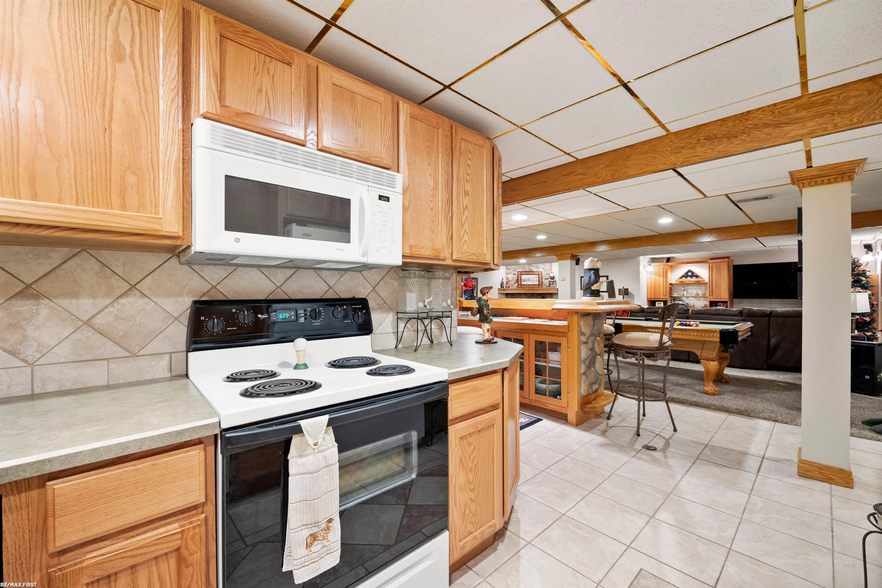 528 Misty Brook Lane Rochester Hills, MI 48307 - Photo 44 of 63