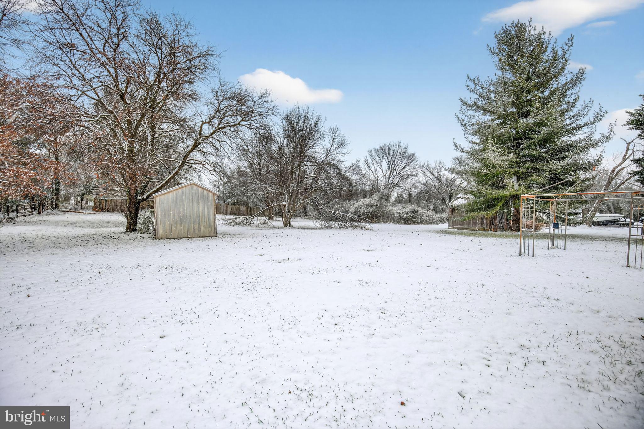 6422 Horseshoe Road Clinton, MD 20735 - Photo 30 of 30 View of large yard and shed