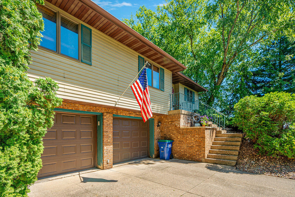 701 Fanta Reed Road Campbell, WI 54603 - Photo 2 of 43 FrenchIsland_WI-39