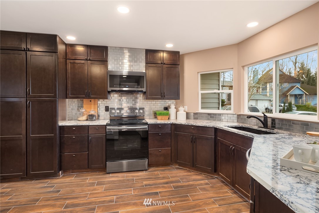 1231 224th Place Southwest Bothell, WA 98021 - Photo 9 of 20