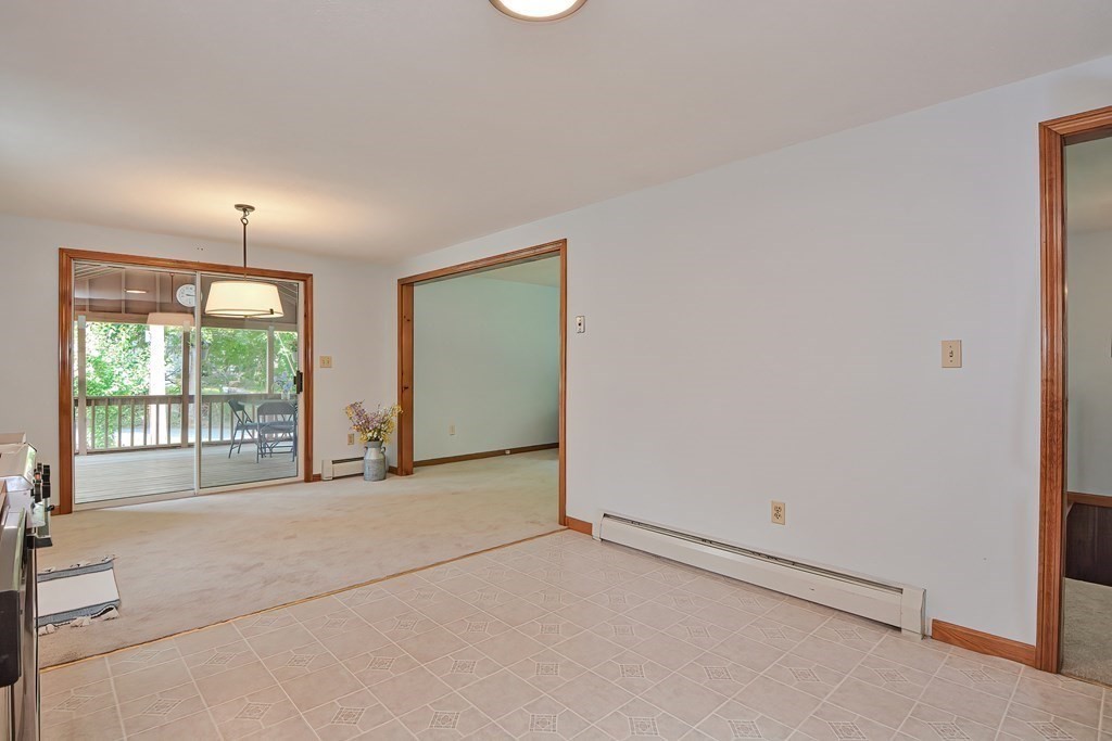 138 Howe Street, Unit 138 Marlborough, MA 01752 - Photo 19 of 32