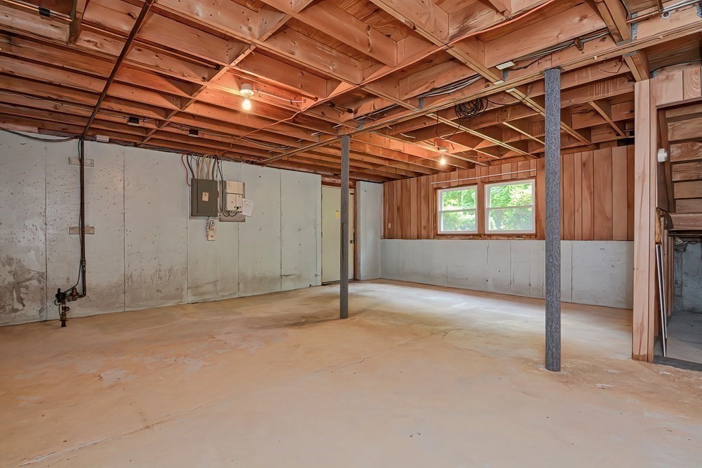 138 Howe Street, Unit 138 Marlborough, MA 01752 - Photo 28 of 32