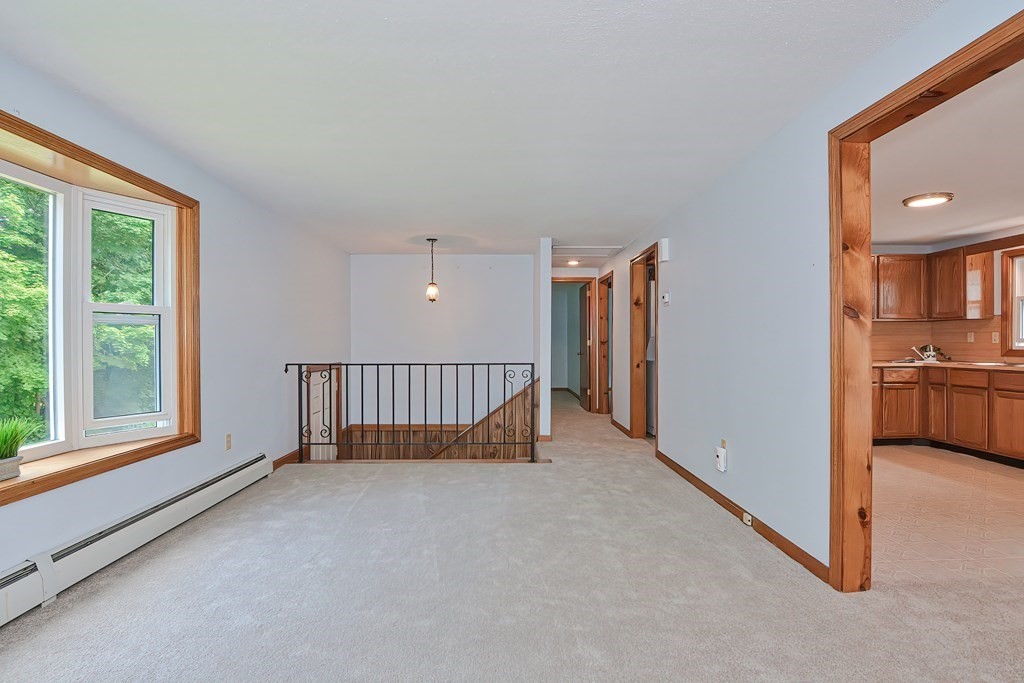 138 Howe Street, Unit 138 Marlborough, MA 01752 - Photo 9 of 32