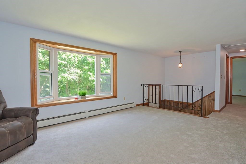 138 Howe Street, Unit 138 Marlborough, MA 01752 - Photo 10 of 32