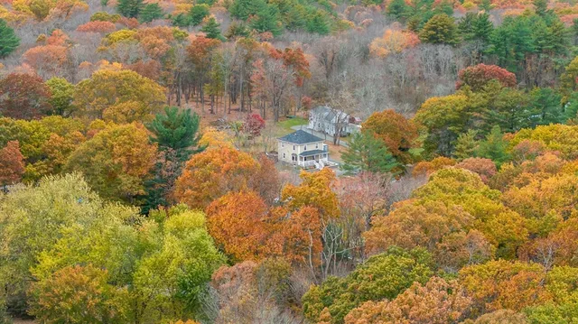 $699,900 | 231 Winter Street, East Bridgewater, MA 02333