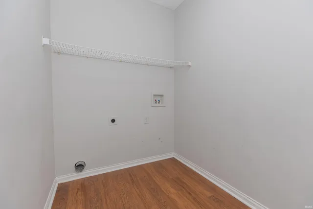 $250,000 | 10008 Clippinger Road, Evansville, IN 47725