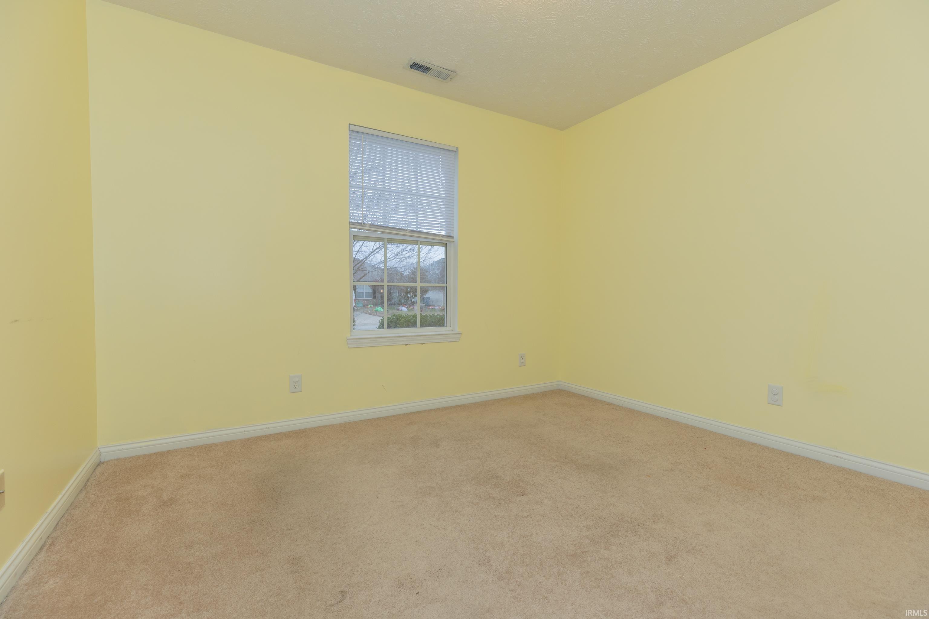 10008 Clippinger Road Evansville, IN 47725 - Photo 9 of 23