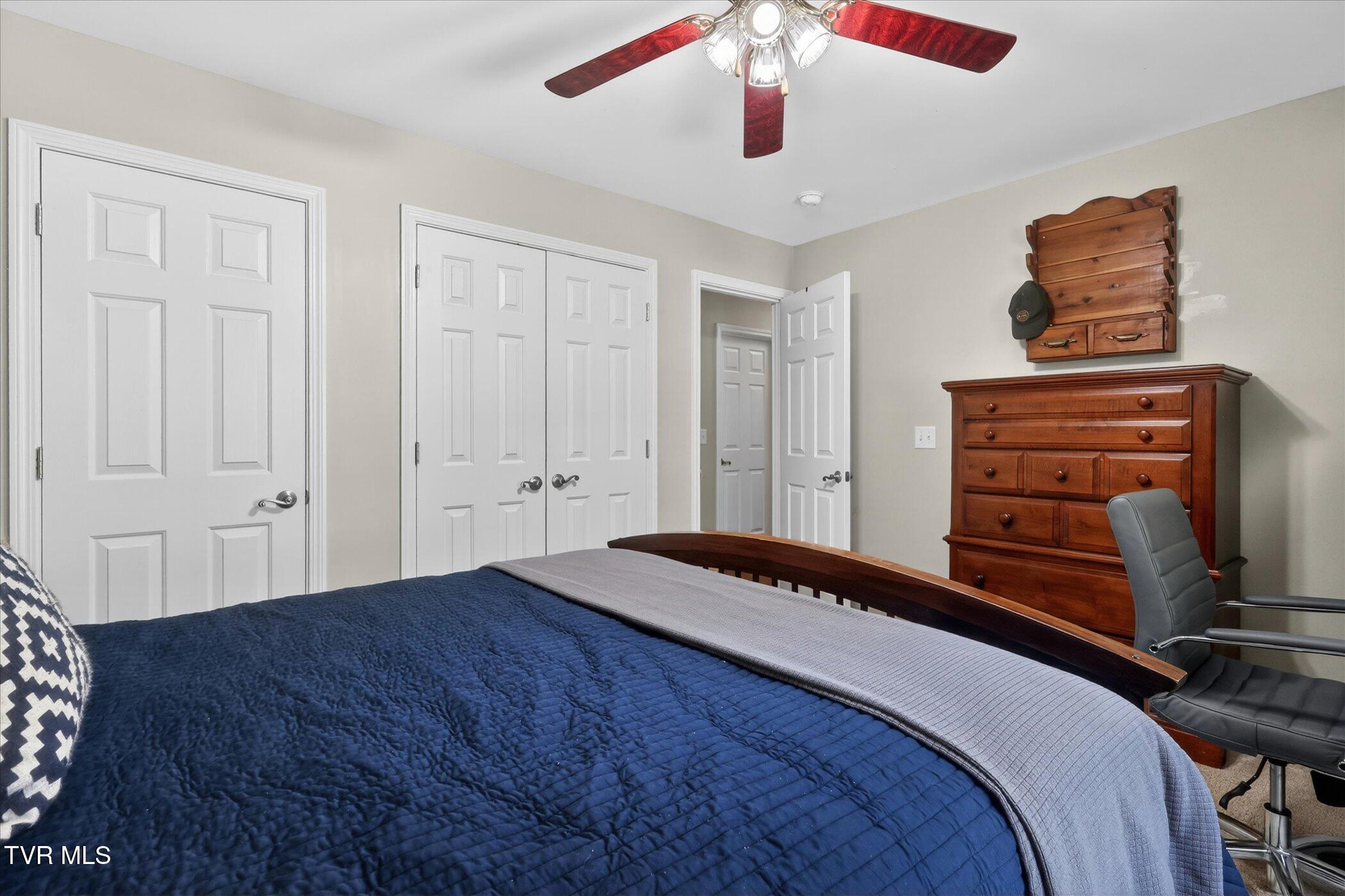 312 Mockingbird Road Bristol, TN 37620 - Photo 25 of 44 24-312-Mockingbird-Rd-Bristol-WindowStil