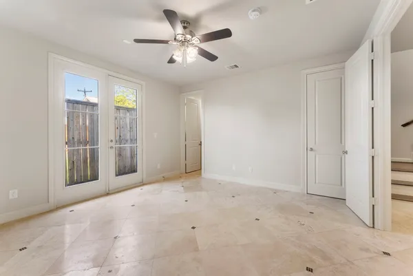 $619,000 | 411 West 17th Street, Unit C, Houston, TX 77008