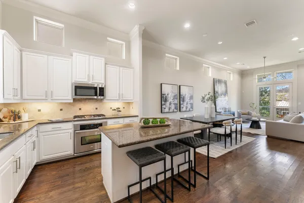 $619,000 | 411 West 17th Street, Unit C, Houston, TX 77008