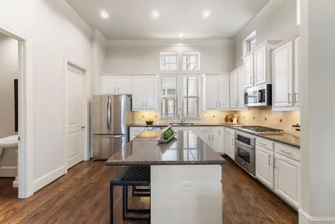 $619,000 | 411 West 17th Street, Unit C, Houston, TX 77008