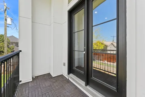 $619,000 | 411 West 17th Street, Unit C, Houston, TX 77008