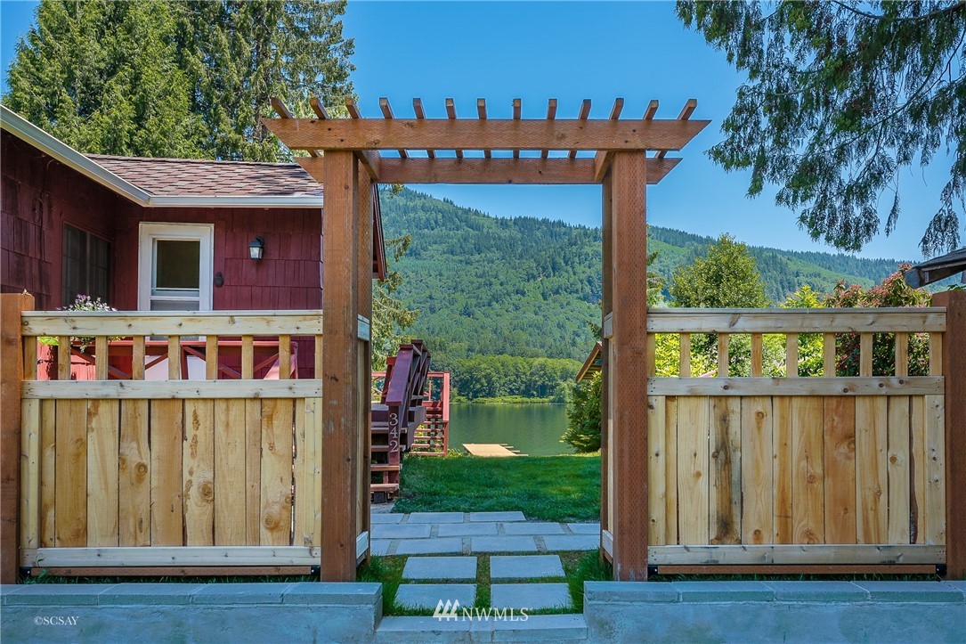 342 Shallow Shore Road Bellingham, WA 98229 - Photo 24 of 27 Gallery Image 24
