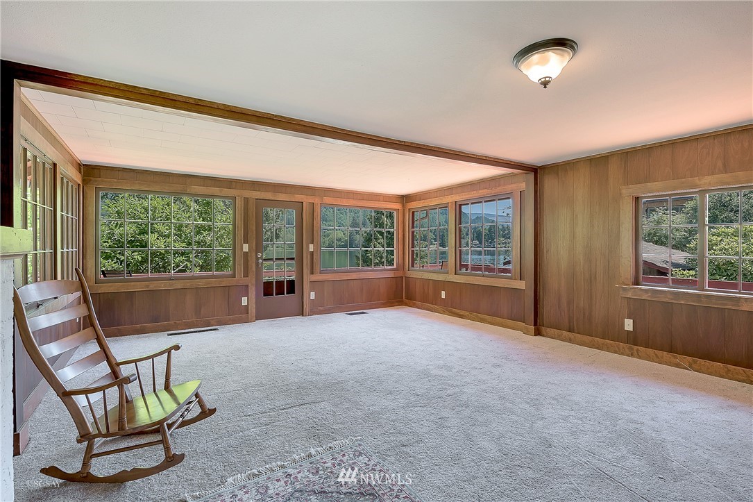 342 Shallow Shore Road Bellingham, WA 98229 - Photo 5 of 27 Gallery Image 5