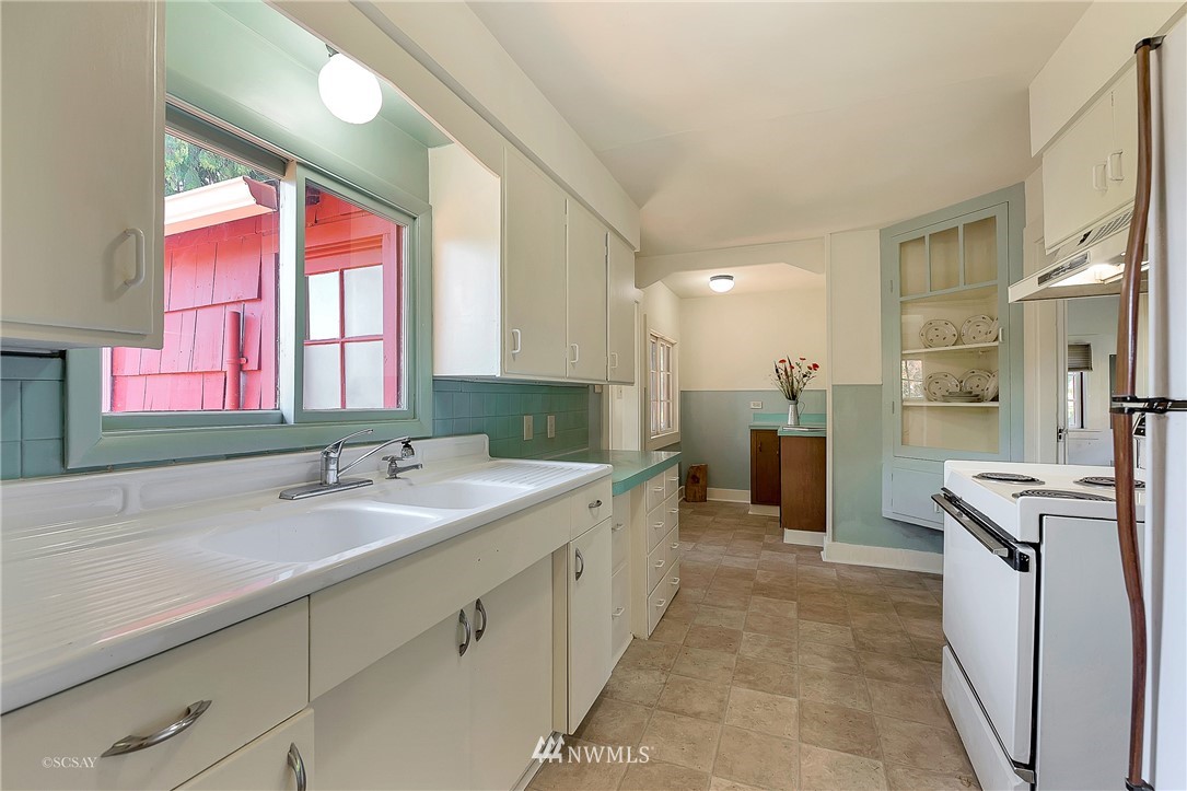 342 Shallow Shore Road Bellingham, WA 98229 - Photo 6 of 27 Gallery Image 6