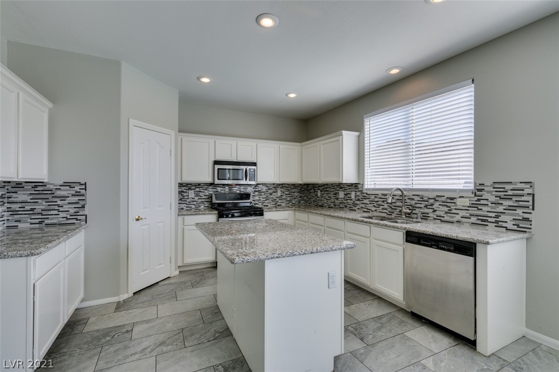 873 Sumner Ranch Road Henderson, NV 89012 - Photo 12 of 26 Gallery Image 12
