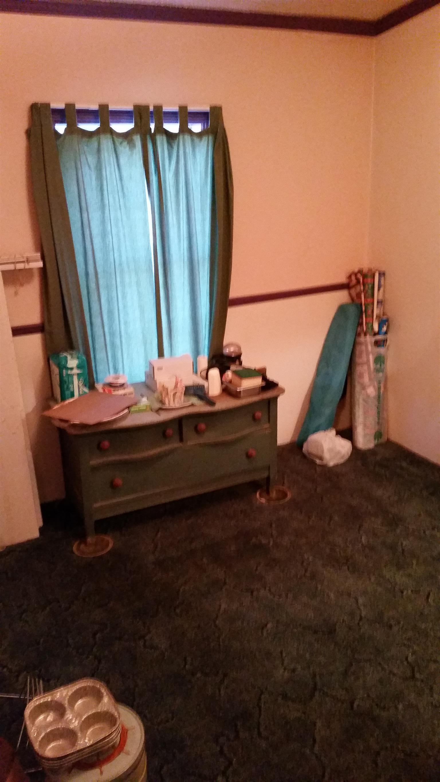 277 Hiwassee Road Lebanon, TN 37087 - Photo 14 of 15 a room with a table and a chair