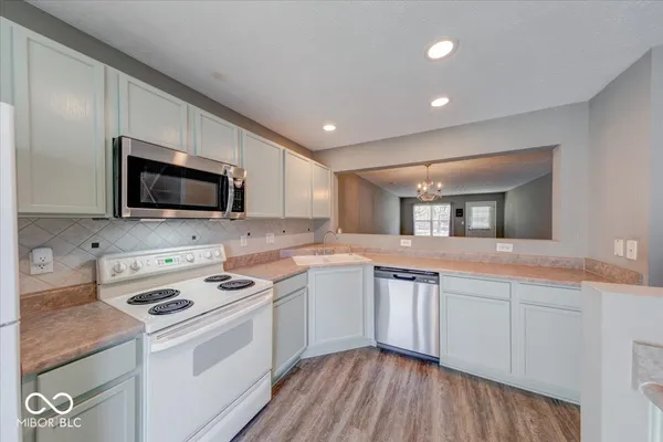 $259,900 | 544 Crawford Drive, Westfield, IN 46074