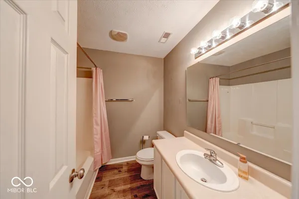 $259,900 | 544 Crawford Drive, Westfield, IN 46074