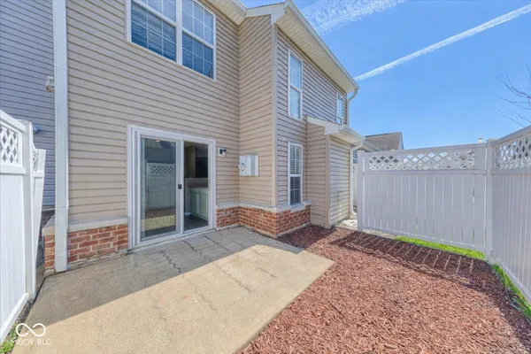 $259,900 | 544 Crawford Drive, Westfield, IN 46074