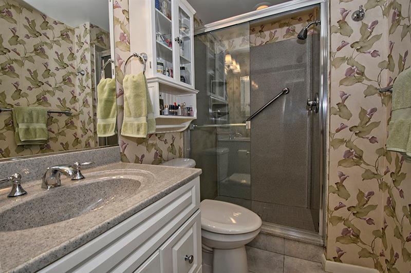 102 Forest Ridge Drive Pittsburgh, PA 15221 - Photo 7 of 10 Gallery Image 7