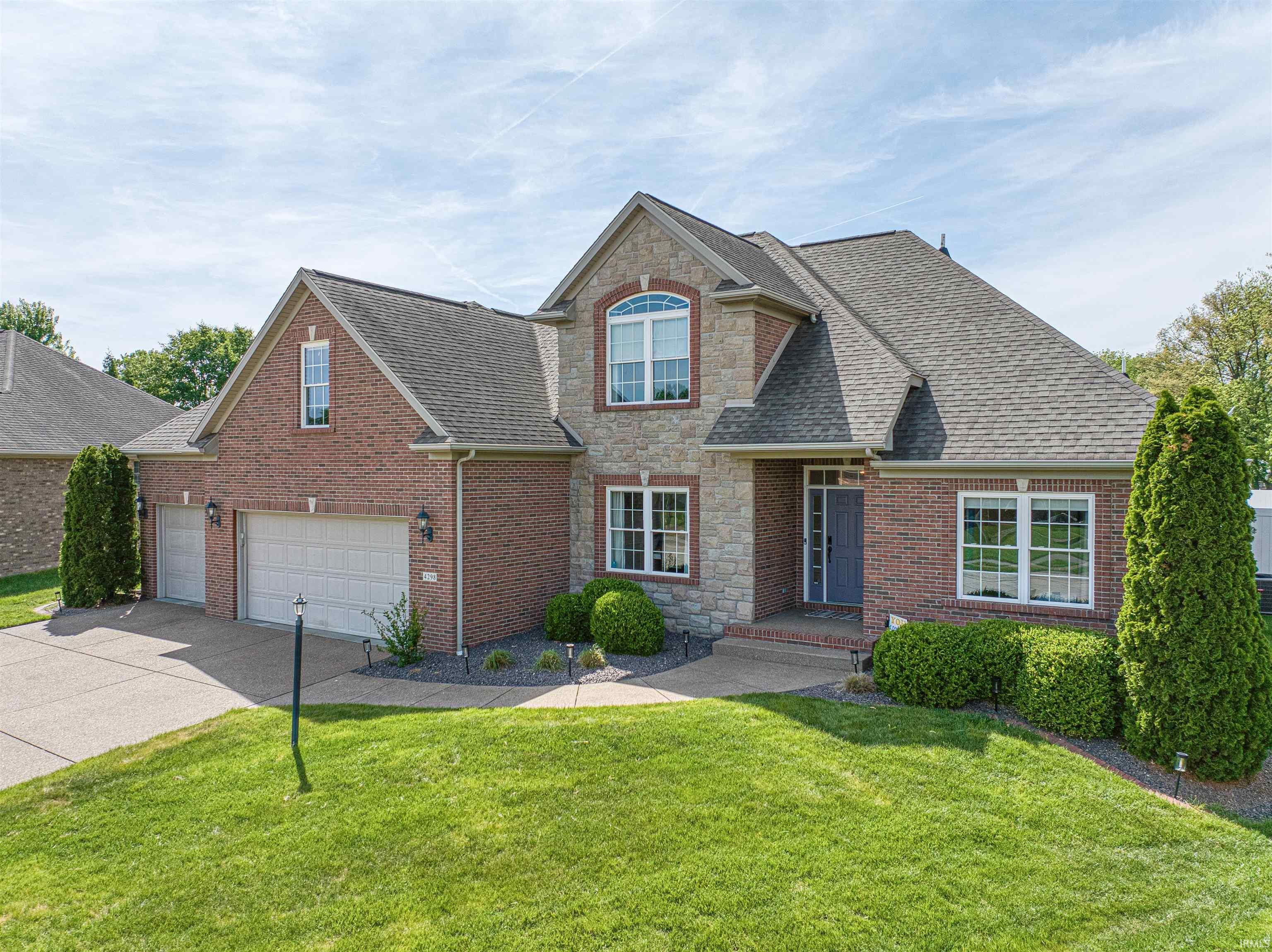 4298 Huntington Ridge Circle Newburgh, IN 47630 - Photo 2 of 36 Gallery Image 2