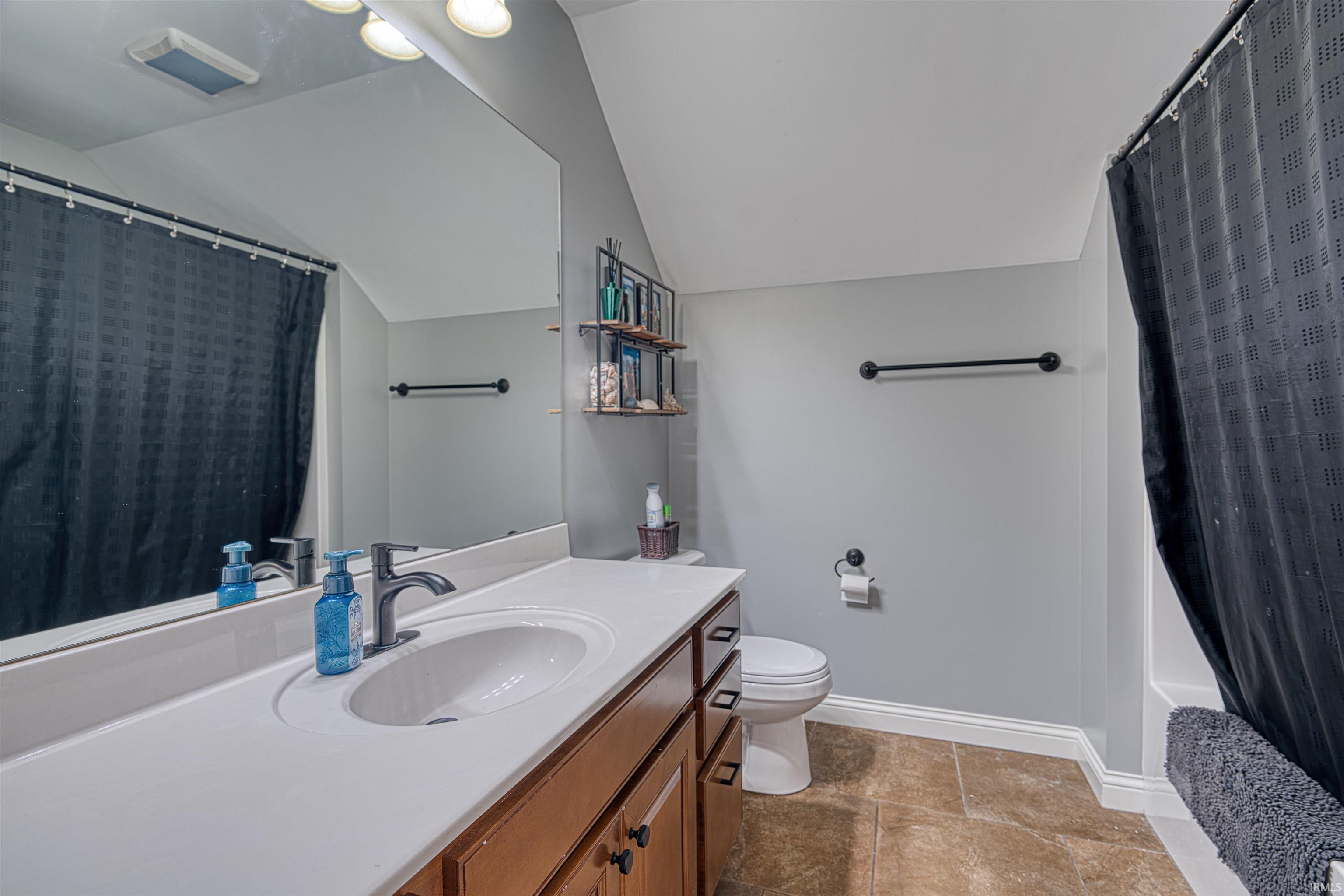 4298 Huntington Ridge Circle Newburgh, IN 47630 - Photo 26 of 36 Gallery Image 26