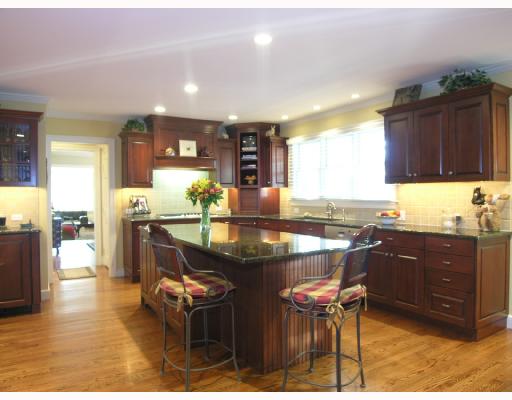 206 Rumstick Road Barrington, RI 02806 - Photo 4 of 8 Kitchen.