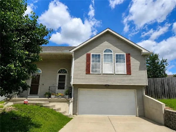 $249,900 | 508 Northwest 71st Terrace, Kansas City, MO 64118