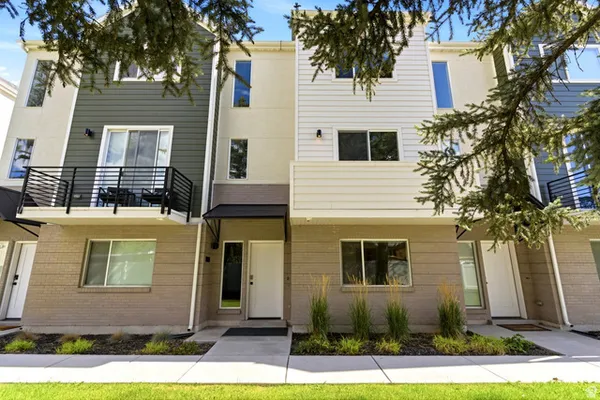 $420,000 | 469 East Alice Way, Layton, UT 84041