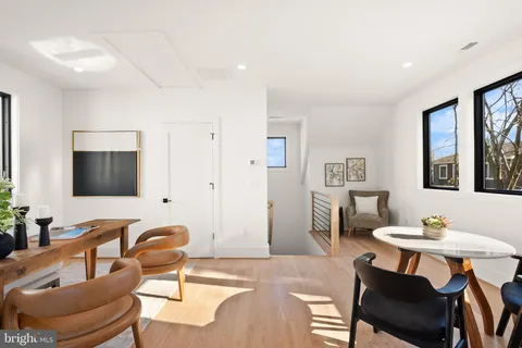 $3,900,000 | 3108 6th Street North, Arlington, VA 22201