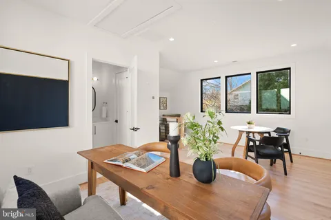 $3,900,000 | 3108 6th Street North, Arlington, VA 22201