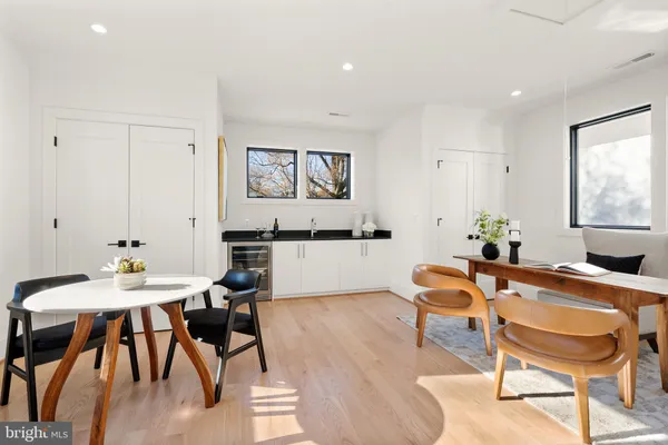 $3,900,000 | 3108 6th Street North, Arlington, VA 22201