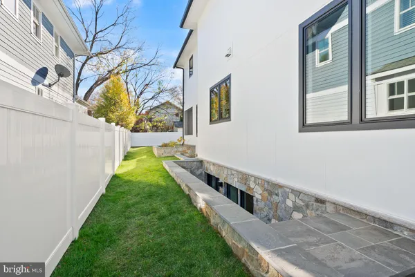 $3,900,000 | 3108 6th Street North, Arlington, VA 22201