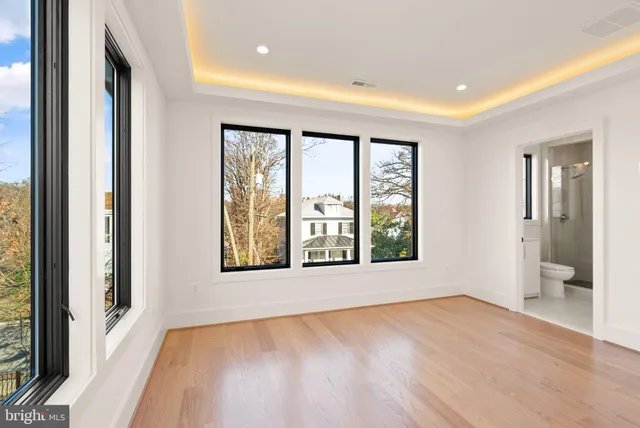 $3,900,000 | 3108 6th Street North, Arlington, VA 22201