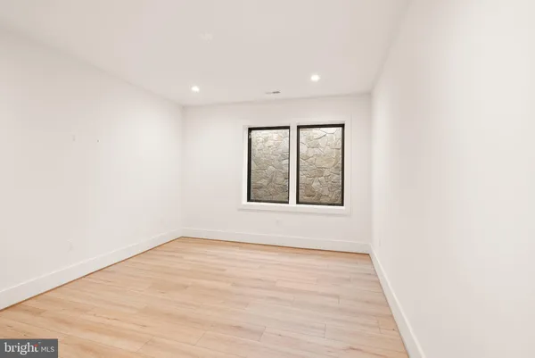 $3,900,000 | 3108 6th Street North, Arlington, VA 22201