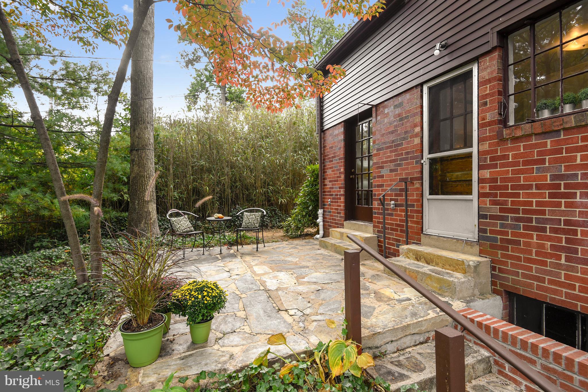3305 Cameron Mills Road Alexandria, VA 22302 - Photo 25 of 30 Back patio