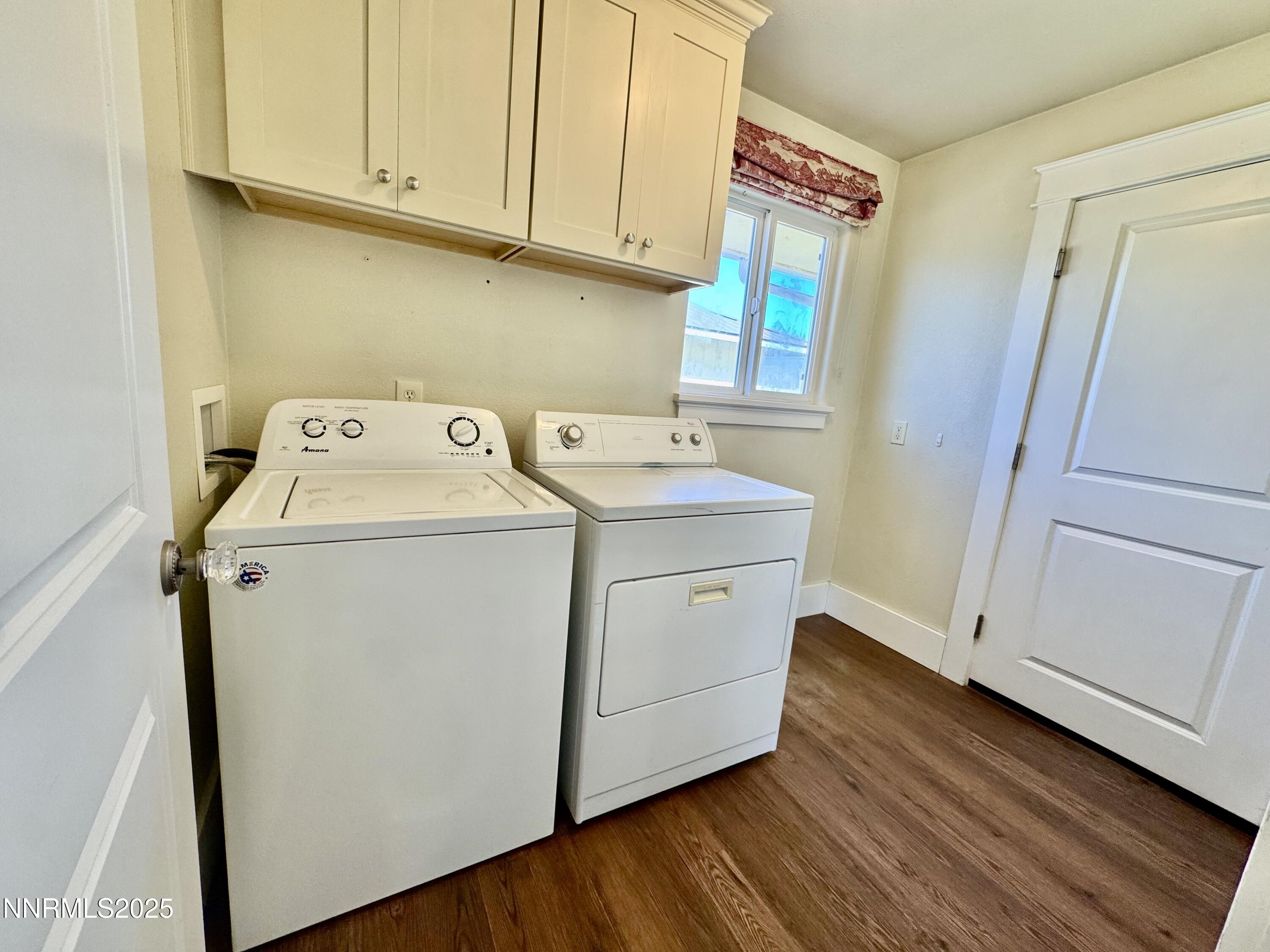 911 Waterloo Lane Gardnerville, NV 89460 - Photo 13 of 49 13