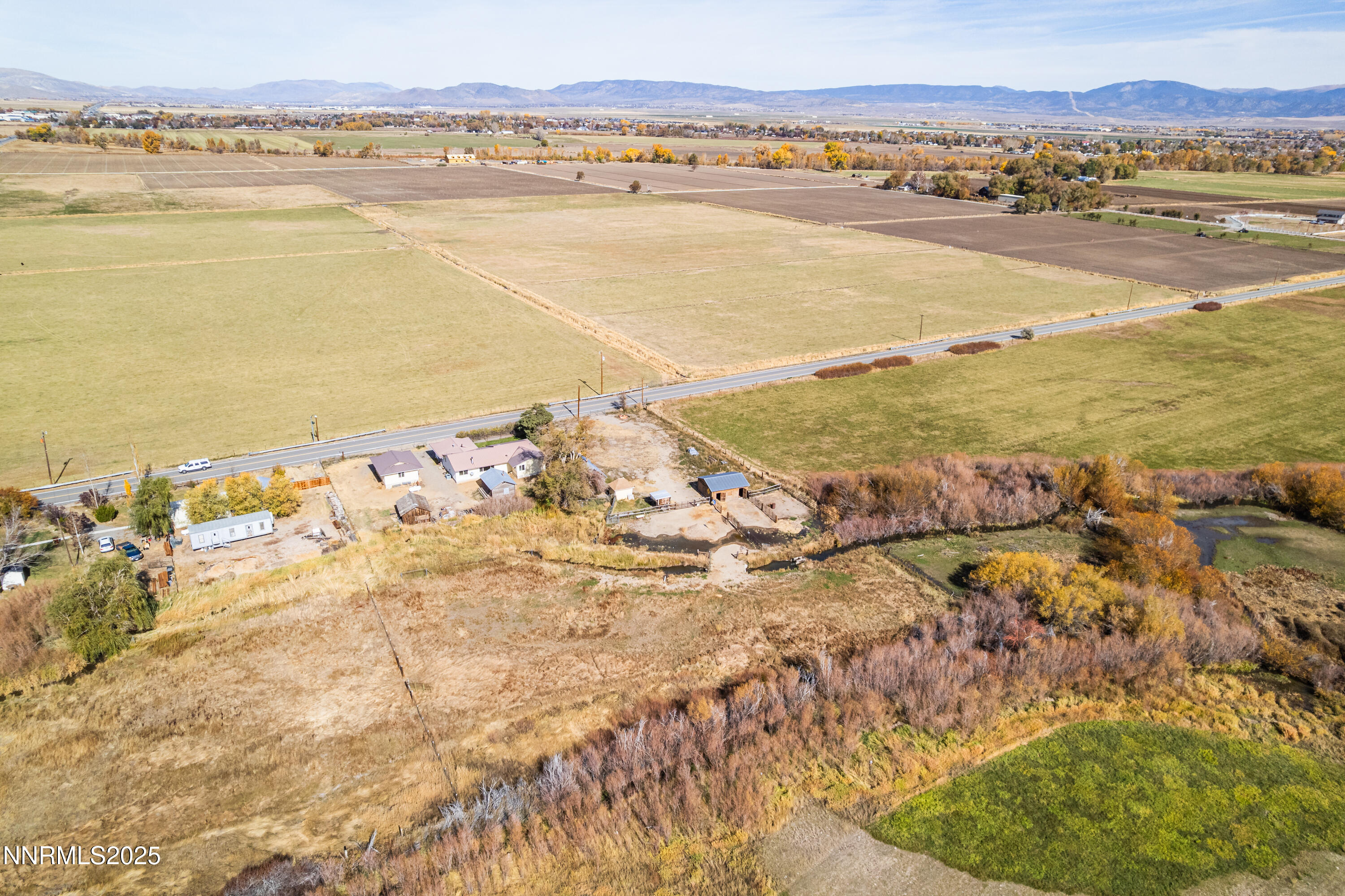911 Waterloo Lane Gardnerville, NV 89460 - Photo 28 of 49 28