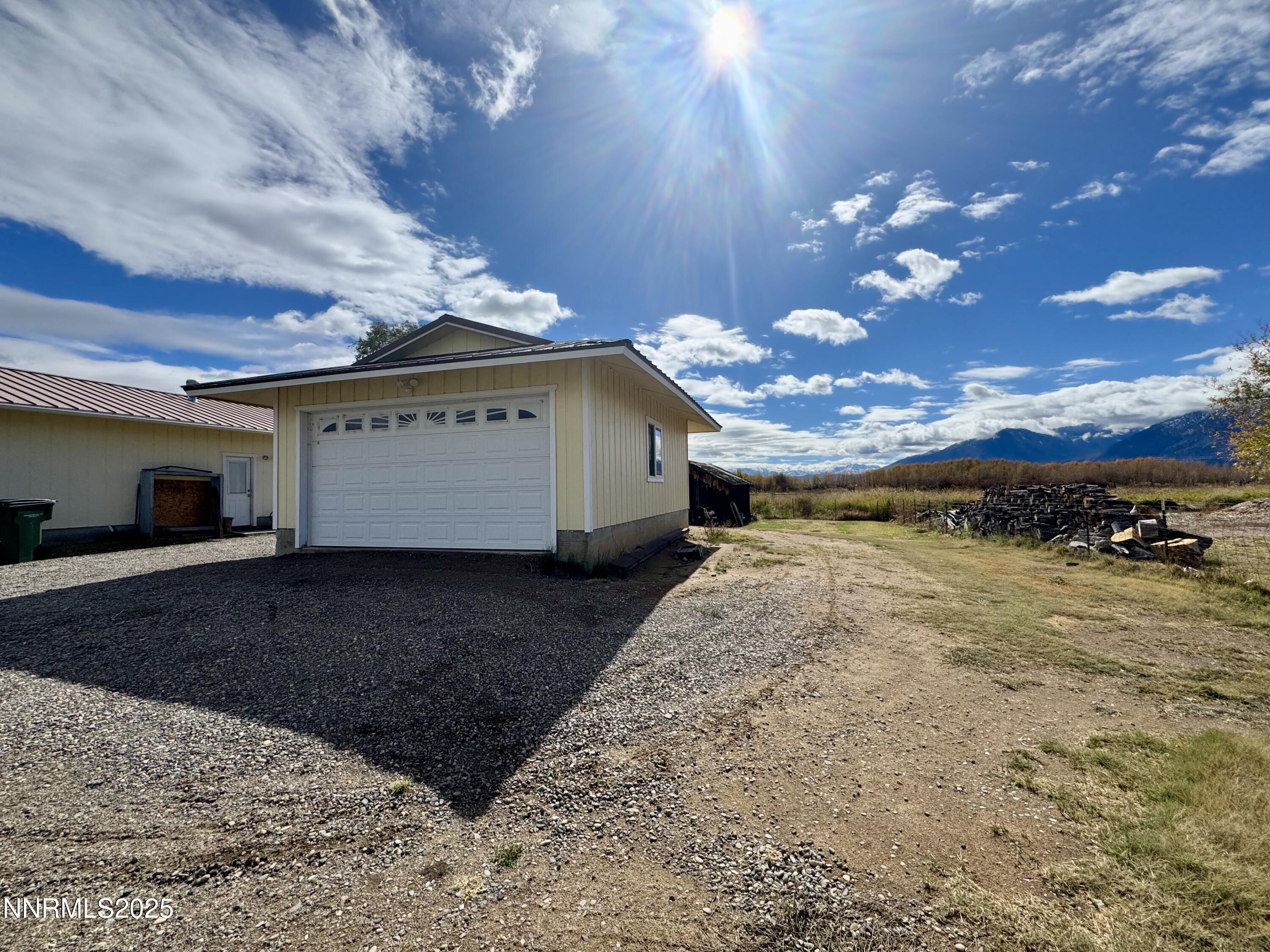 911 Waterloo Lane Gardnerville, NV 89460 - Photo 6 of 49 6