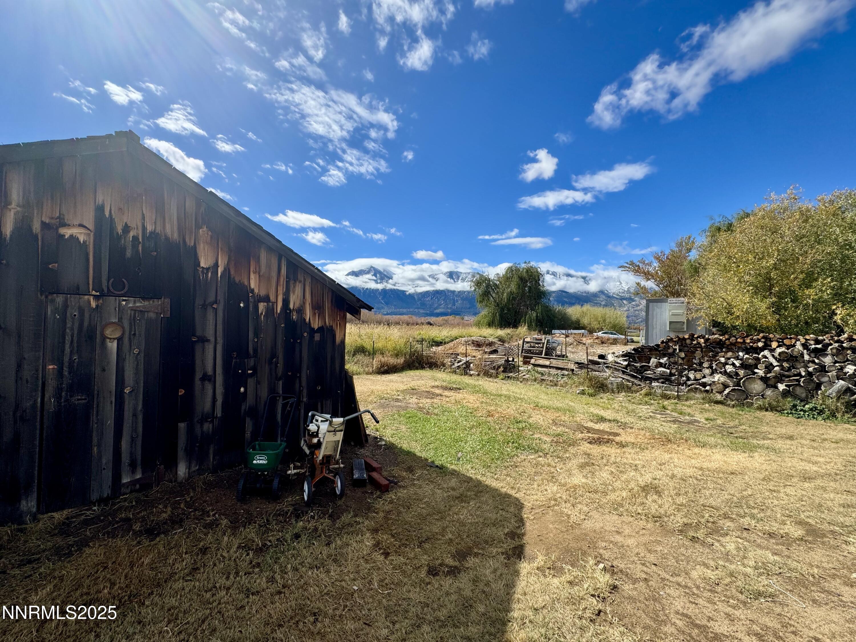 911 Waterloo Lane Gardnerville, NV 89460 - Photo 7 of 49 7