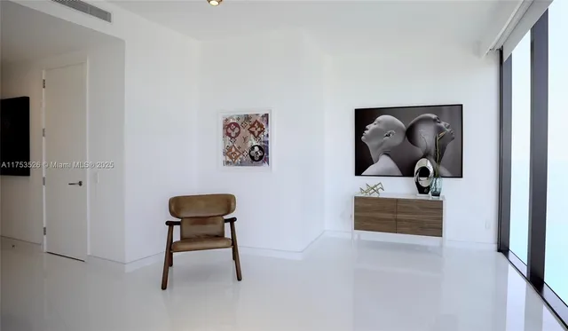 $4,200,000 | 18555 Collins Avenue, Unit 3601, Sunny Isles Beach, FL 33160